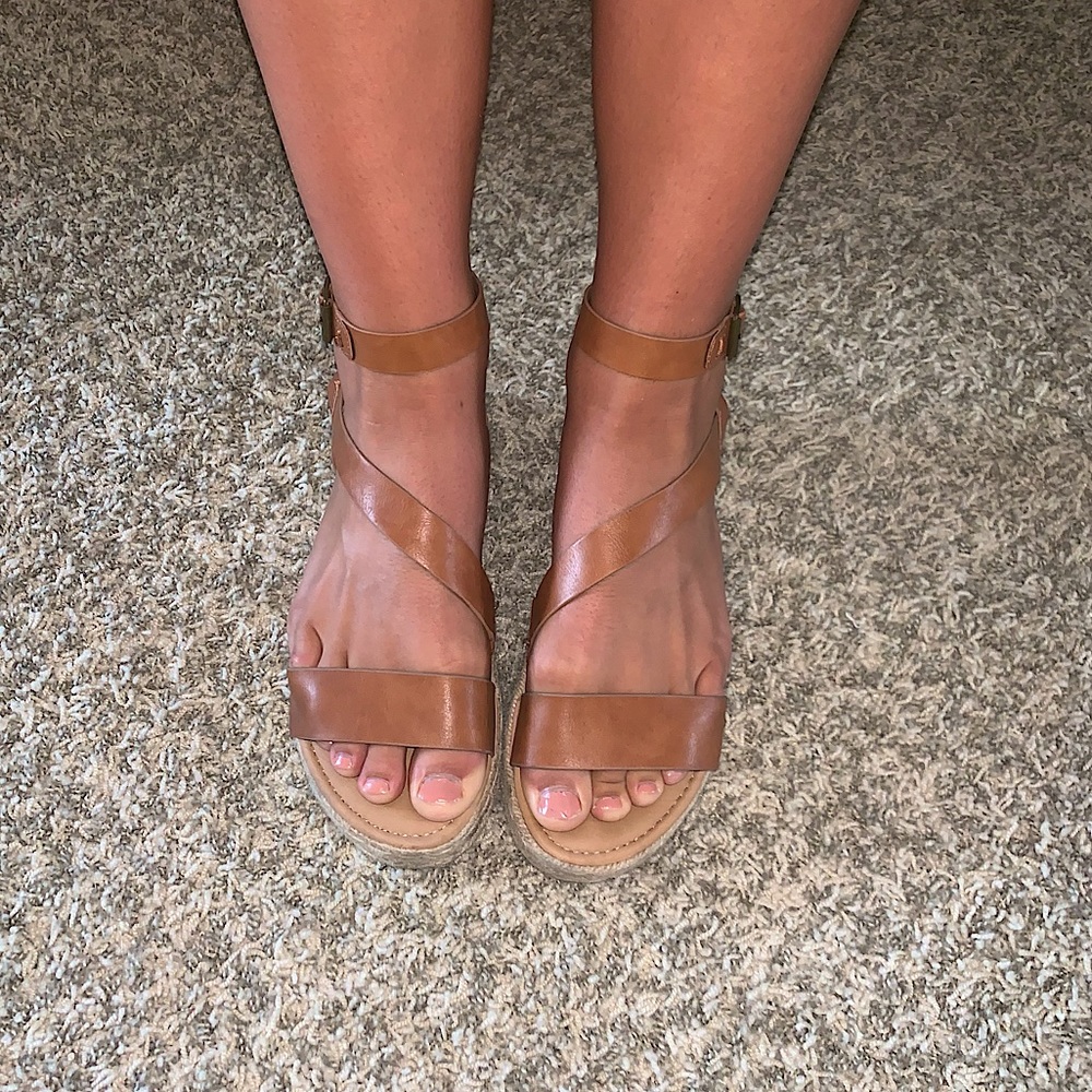 Espadrille sandals